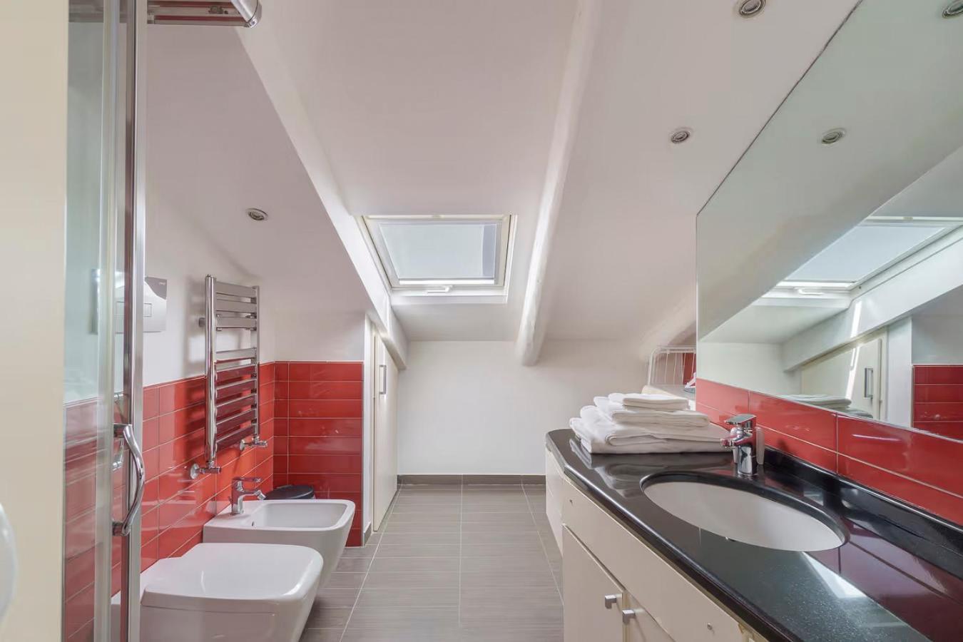 B&B Sissysweethome Salerno Bagian luar foto