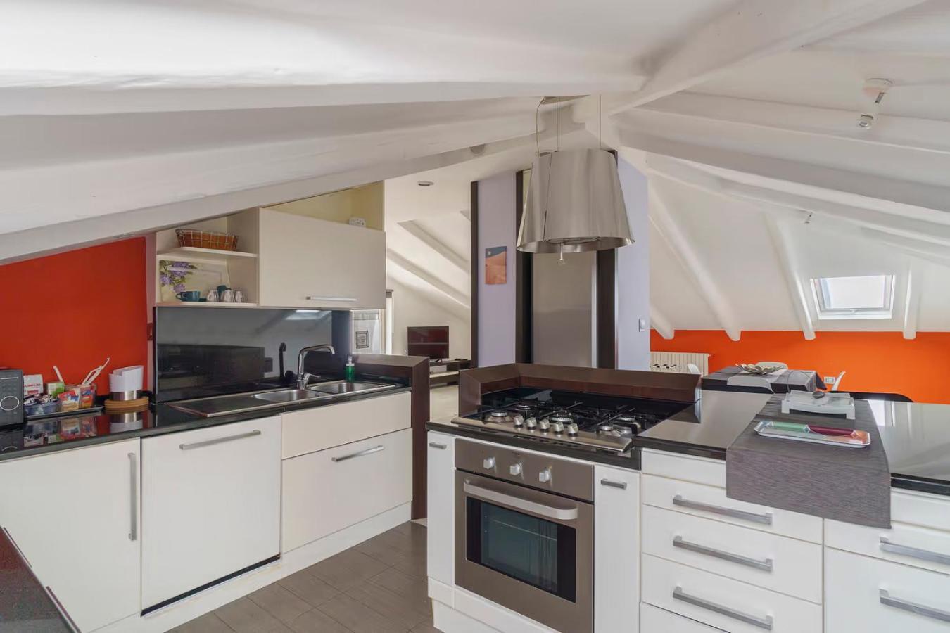 B&B Sissysweethome Salerno Bagian luar foto