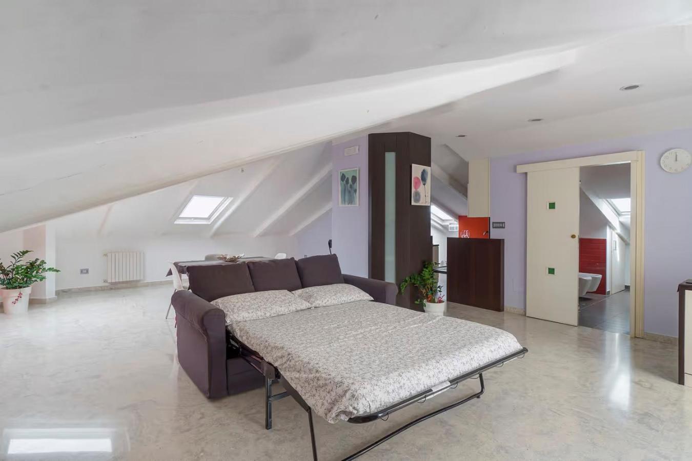 B&B Sissysweethome Salerno Bagian luar foto